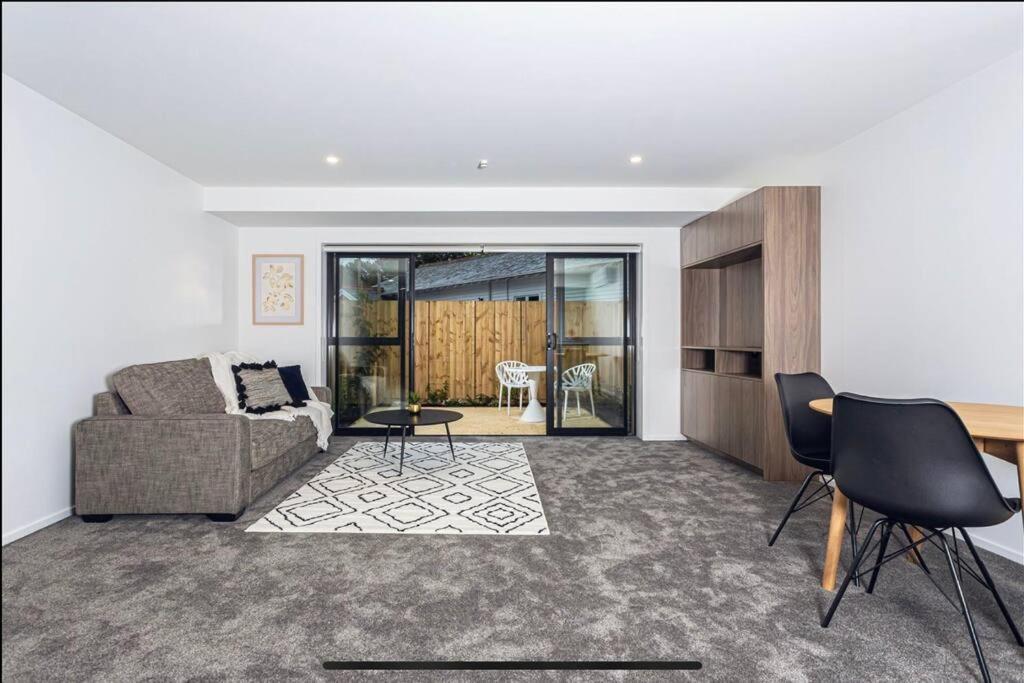 City Centre Apartment Close To Hagley Park Christchurch Exteriör bild
